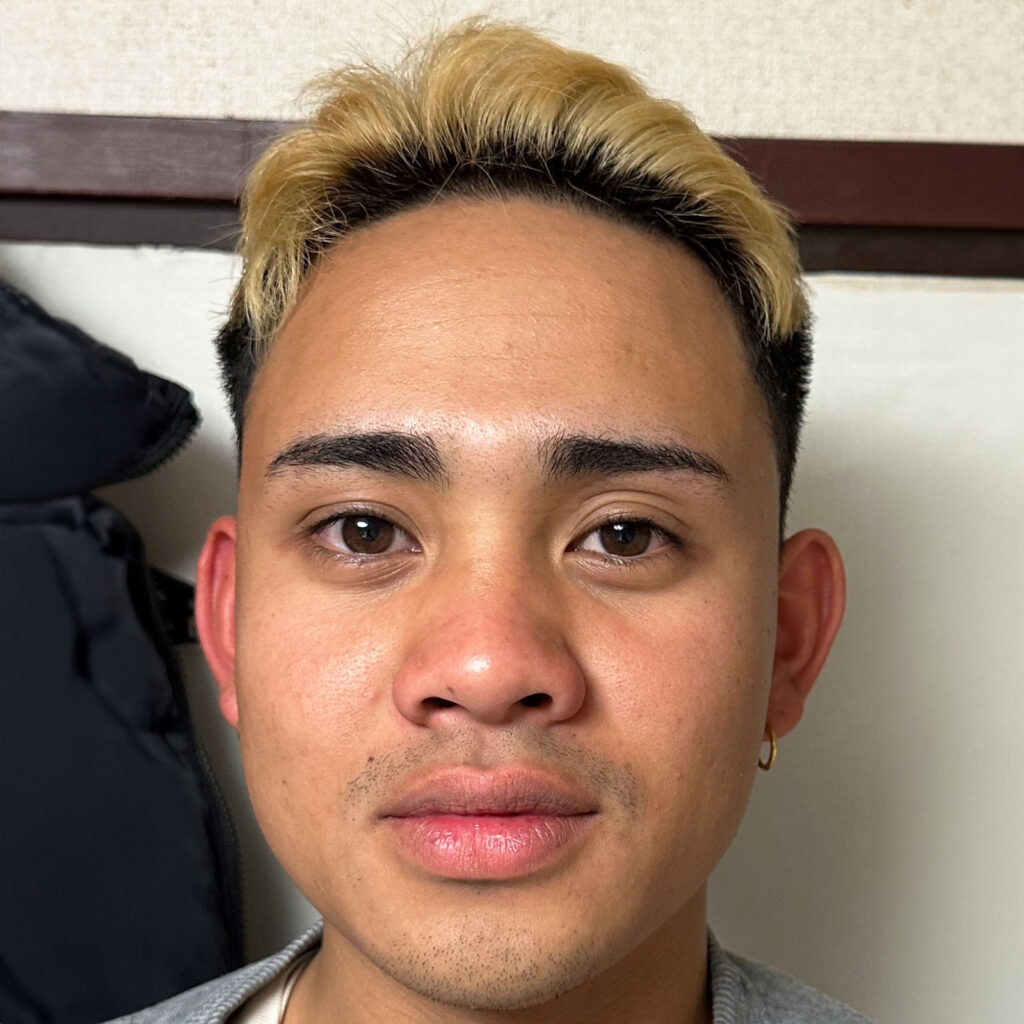 スタッフ紹介07